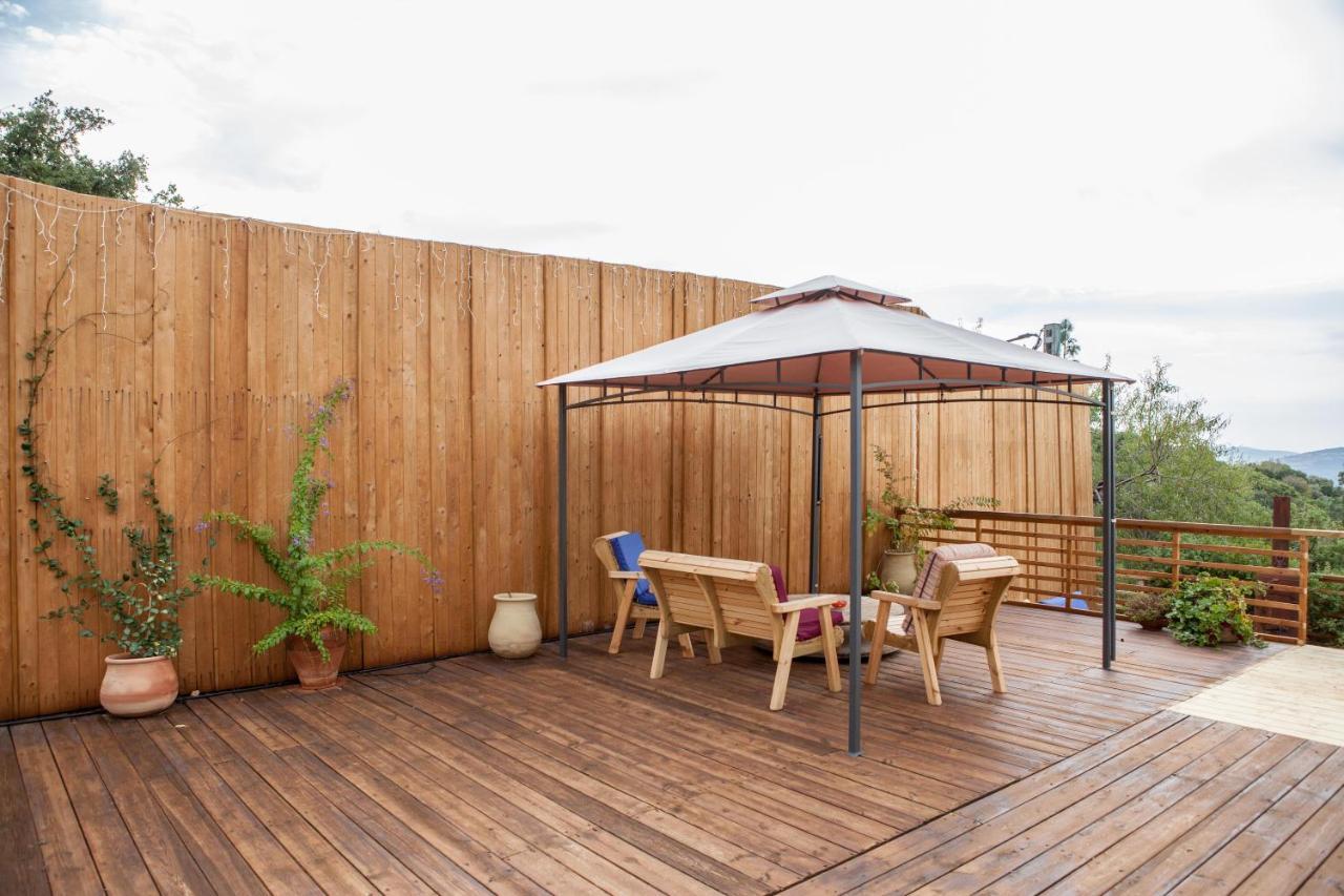 Connected Guest House Amirim Exterior foto